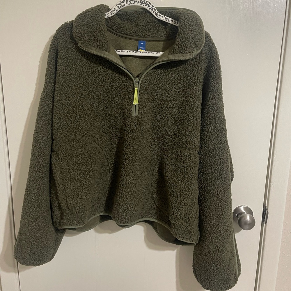 Old Navy Sherpa Pullover